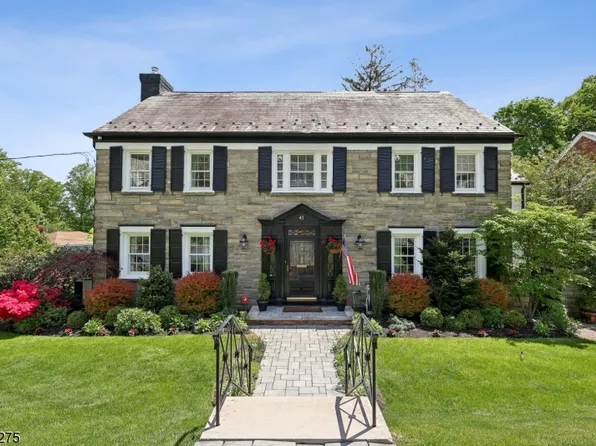 41 Crestwood Dr, Maplewood Twp., NJ 07040