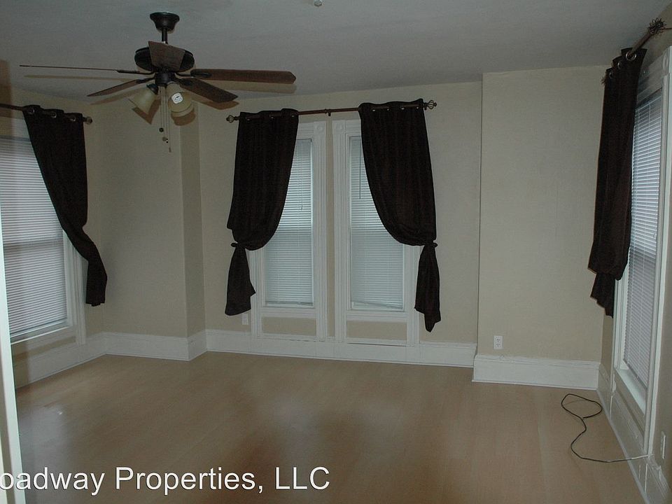 1st image of 78 Essex St APT 4