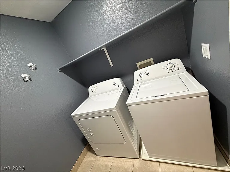 8304 Strawberry Spring St — Photo 35
