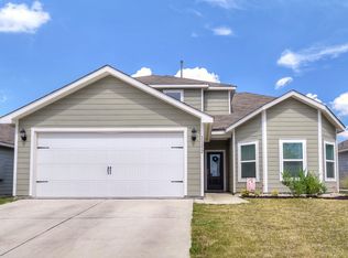 10852 Copper Hills Ln, Fort Worth, TX 76108