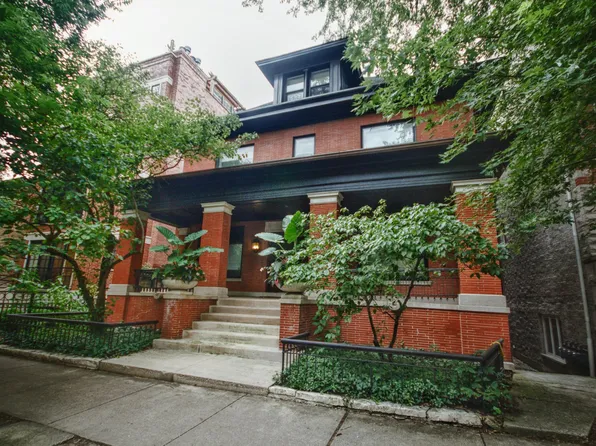 649 W Wellington Ave #B, Chicago, IL 60657