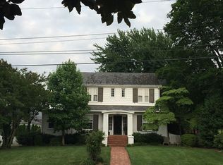 2822 Avenham Ave SW, Roanoke, VA 24014