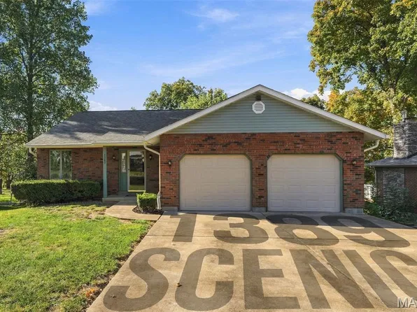 1389 Scenic Dr, Herculaneum, MO 63048