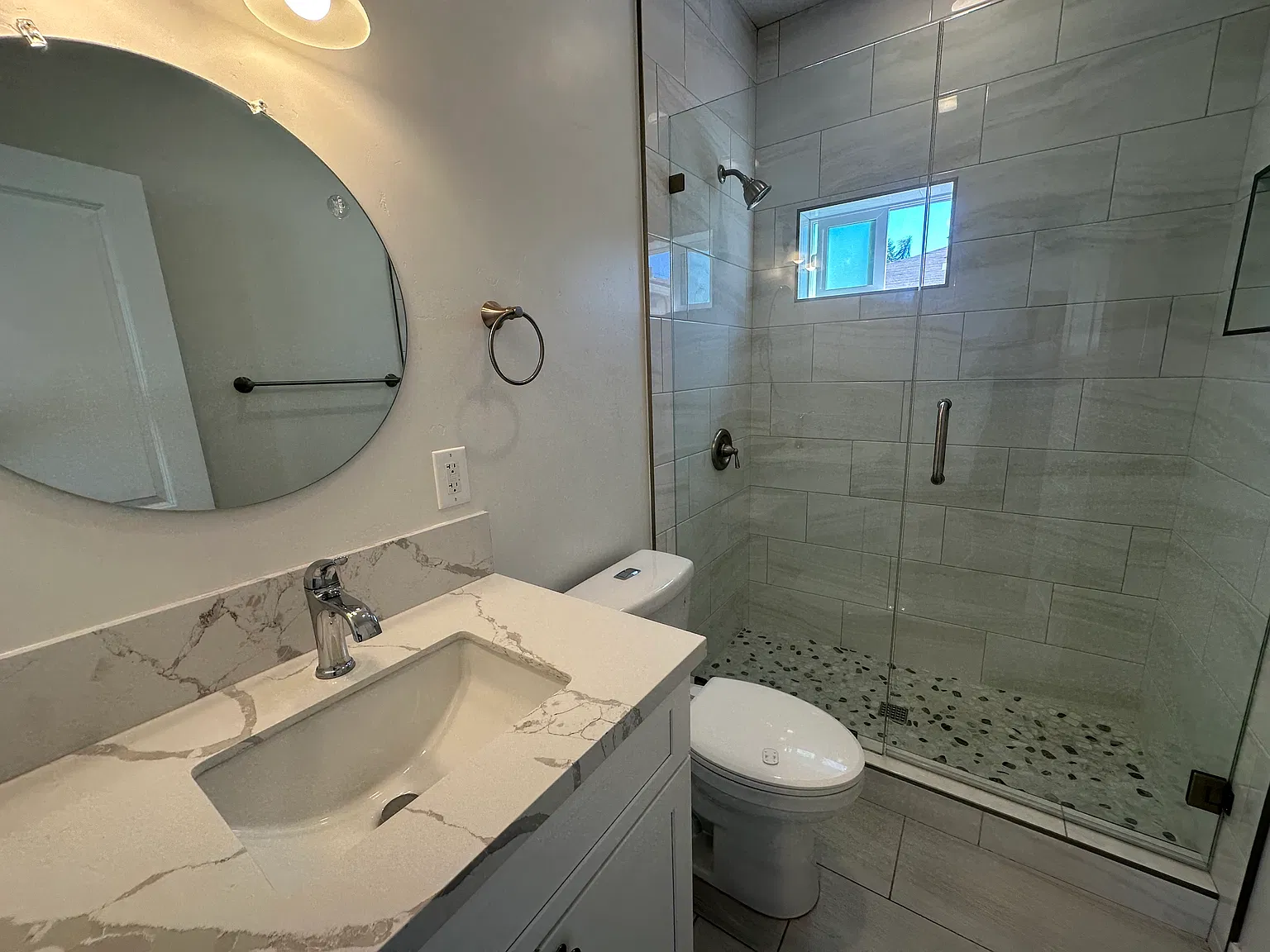 4 bed, 1200 sqft, $5,300 — Photo 3
