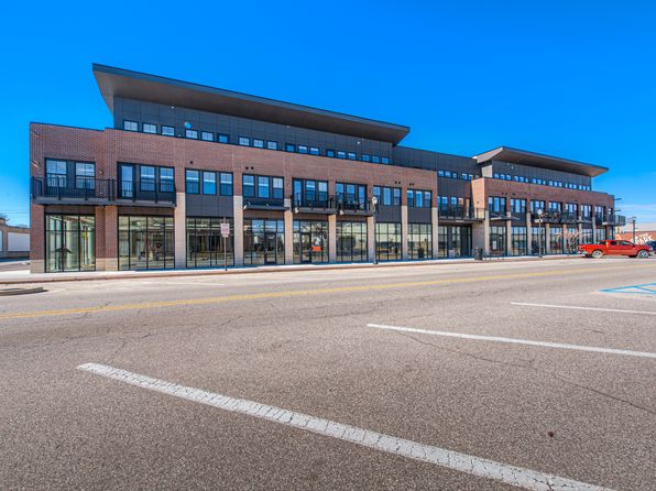 1302 N Main St #209