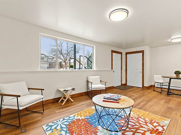 3rd image of 805 Mantle Dr APT D
