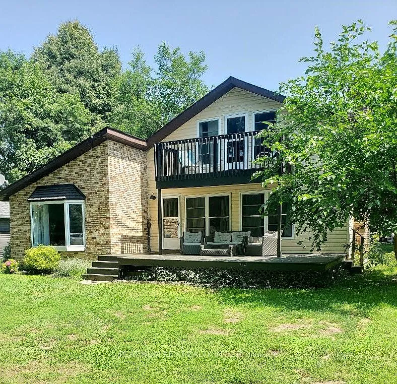 3 bed, $2,500 — Photo 1