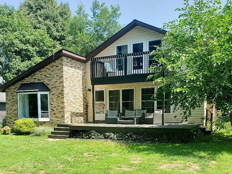5409 Oak Ave — Photo 1