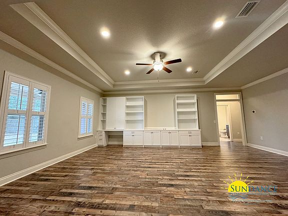 4th image of 2213 Peachwood Ct