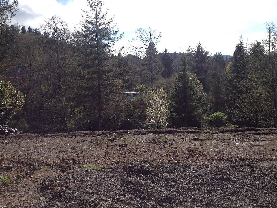 1st image of 100 N Hillside Dr