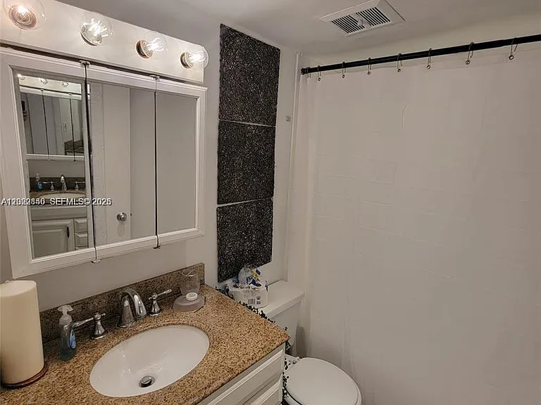 1740 NW North River Dr #512 — Photo 18