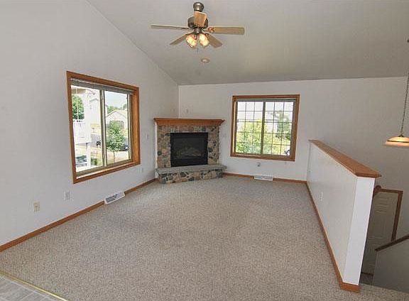 5th image of 1833-1835 Cedarbrook Ln
