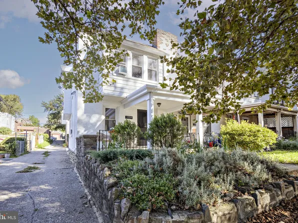3359 Ainslie St, Philadelphia, PA 19129