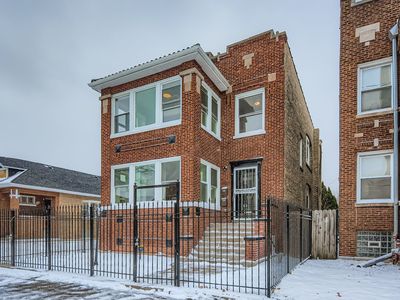 7934 S Aberdeen St, Chicago, IL, 60620