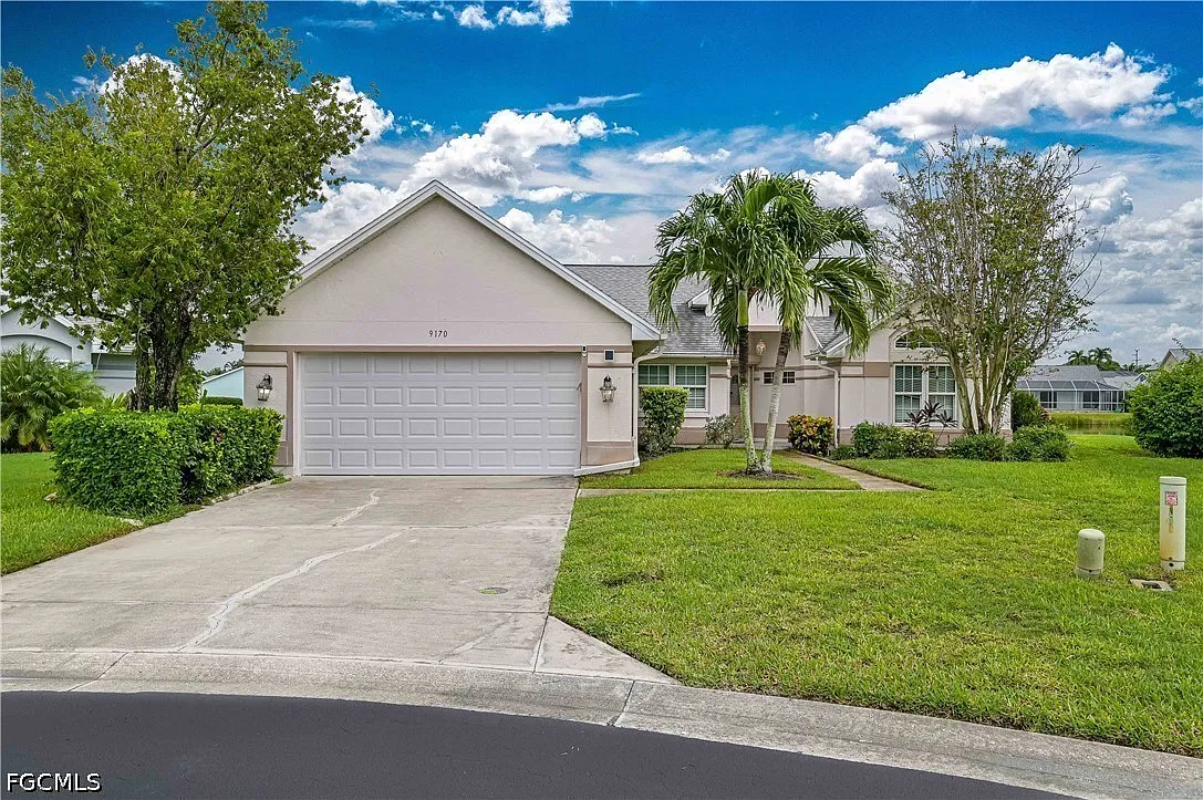 3 bed, 2.0 bath, 1722 sqft, $3,800 — Photo 1