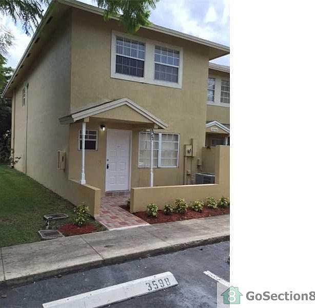 1st image of 3598 NW 83rd Ln