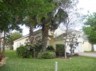 194 Canterbury Pl, Royal Palm Beach, FL 33414