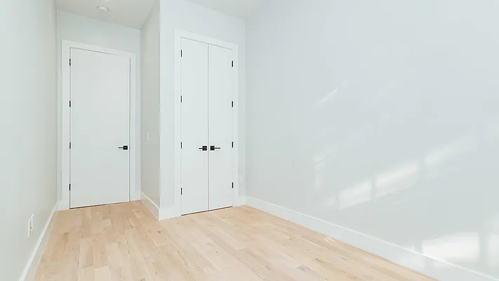 Rented by Nooklyn NYC LLC | media 24