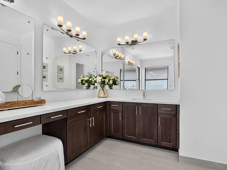 17333 Rainstream Rd — Photo 47