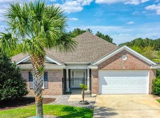 48 Camellia Ln, Freeport, FL 32439