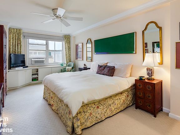 4th image of 520 E 72nd St APT 12A