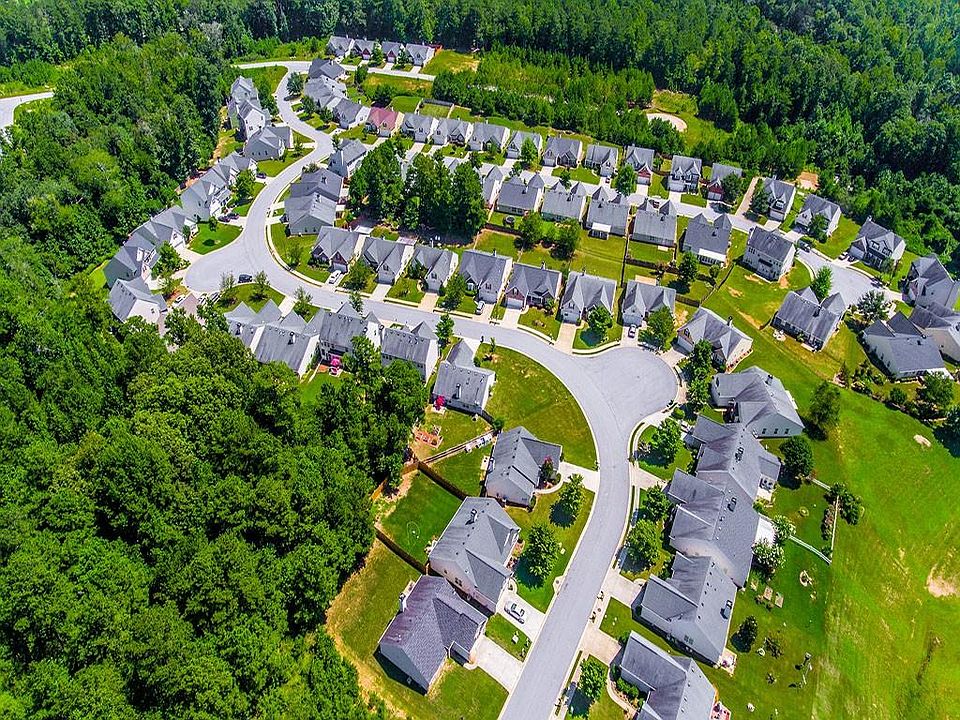 2nd image of 1013 Creekhead Dr