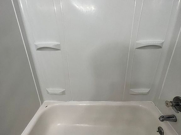 5th image of 10329 NE Prescott St #208