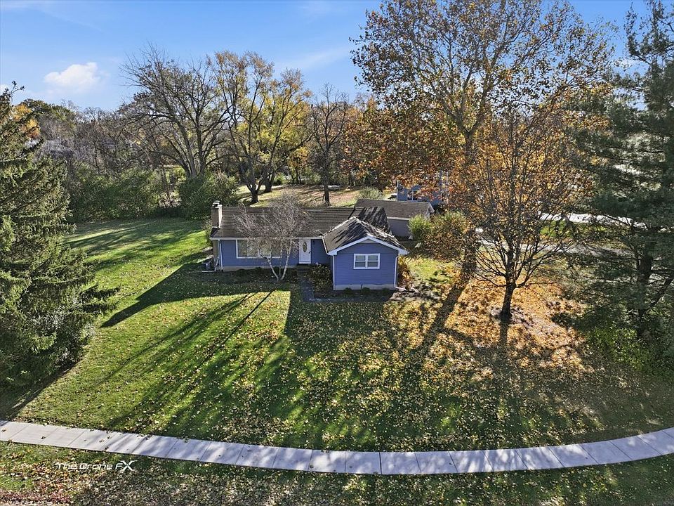1st image of 1519 Foothill Dr