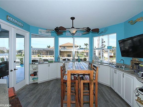 5th image of 1060 Bond Ct