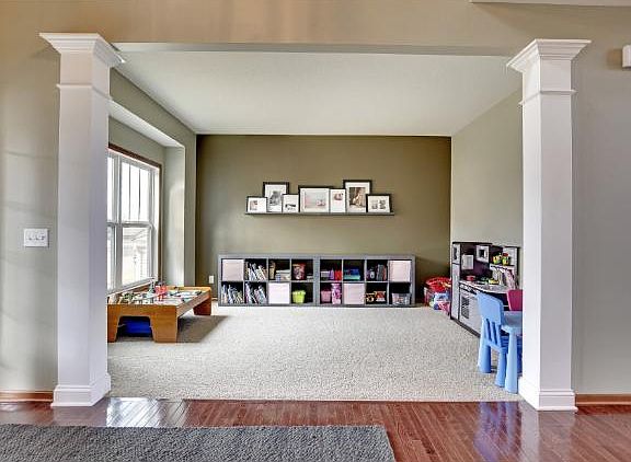 3rd image of 2226 Cottage Grove Alcove
