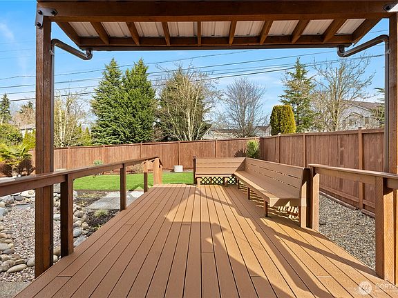 4th image of 7913 152nd Street Ct E