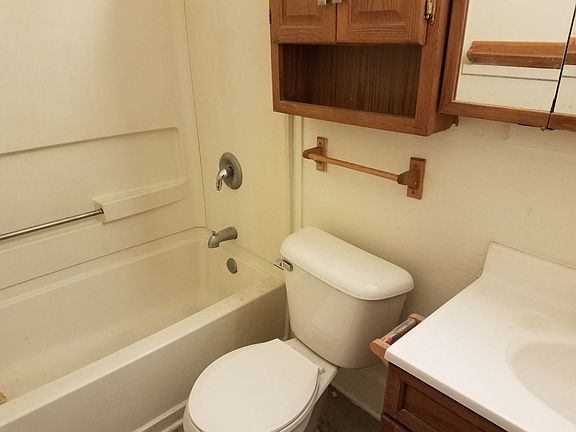 3rd image of 1608 Kane St #1608