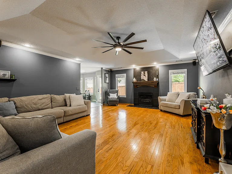 4326 Georgia St — Photo 19