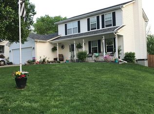 4021 Cambridge Crossing Dr, Saint Charles, MO