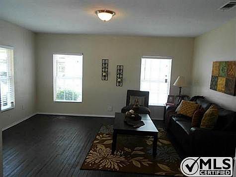 3rd image of 4221 Alamo Ave