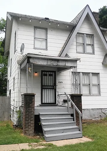 17673 Westbrook St Photo 1