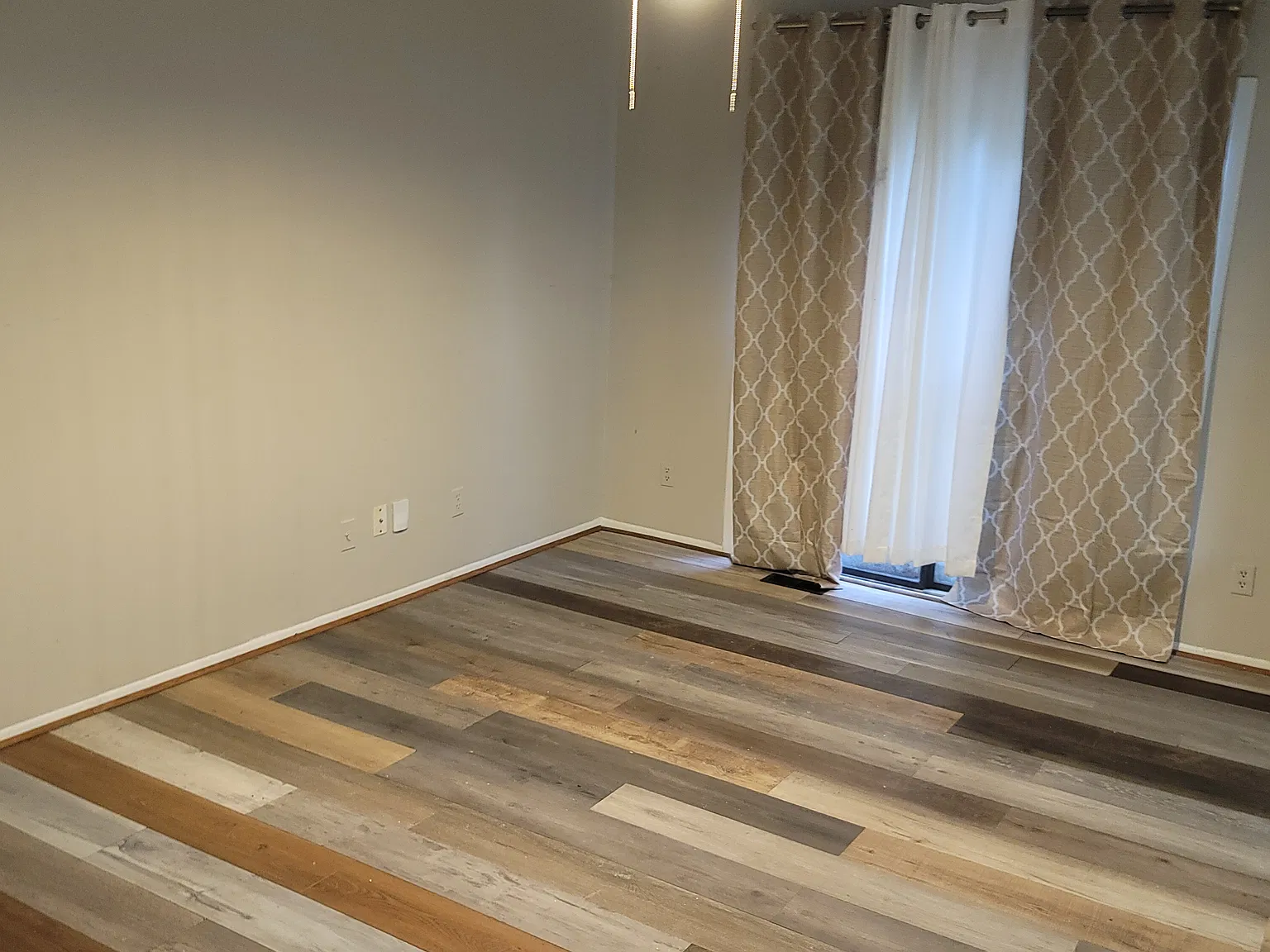 4 bed, 2.5 bath, 1600 sqft, $1,775 — Photo 2