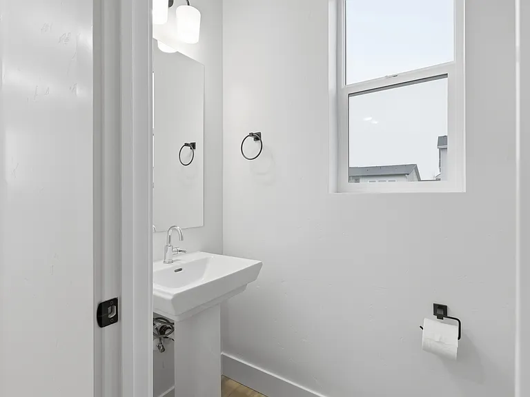 2144 E Deep Purple Ln — Photo 6