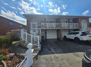 59 Sawmill Rd #B, Toronto, ON M3L2K3
