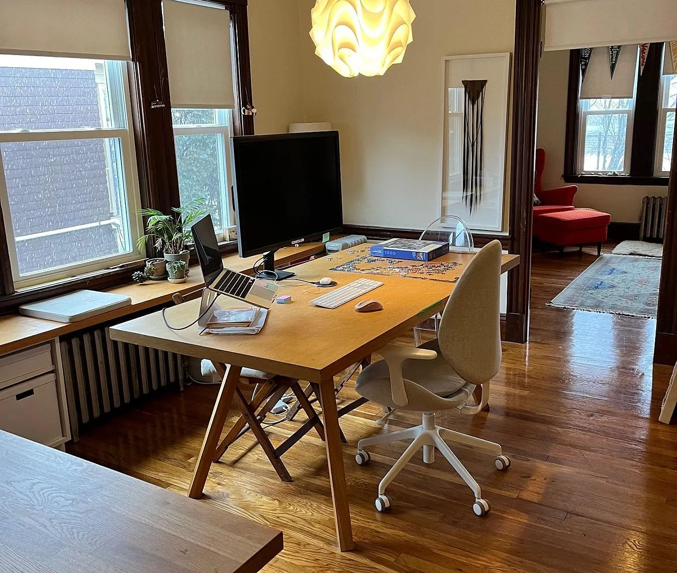2 bed, 900 sqft, $3,100 — Photo 2