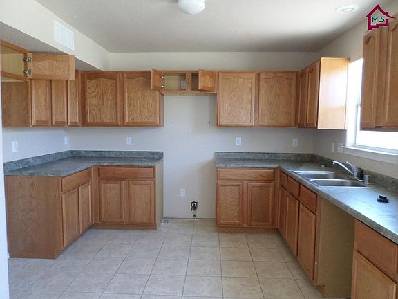4th image of 2921 San Elizario Ct