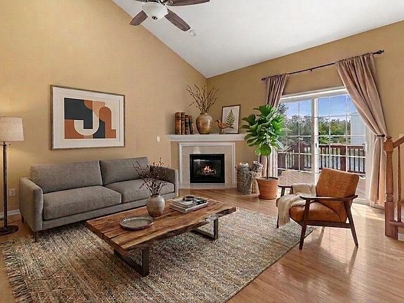 4th image of 48551 Oak Bridge Dr
