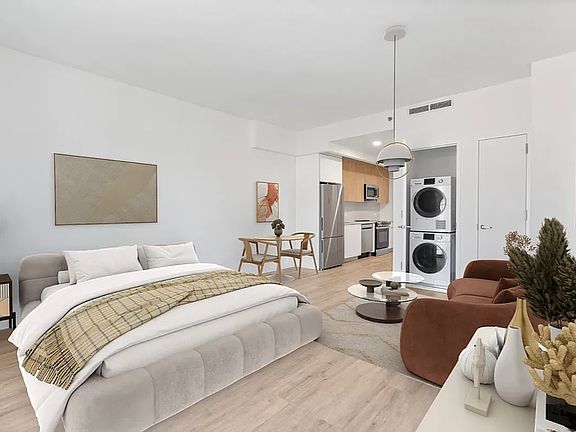 2nd image of 300 W 136th St #5K