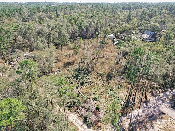 3rd image of 21414 Country Side Ln