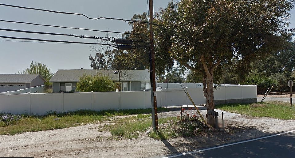 2nd image of 405 3rd St