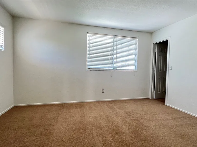 10645 Brianhurst Ave — Photo 27