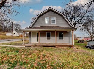 114 East St, Farley, MO 64028
