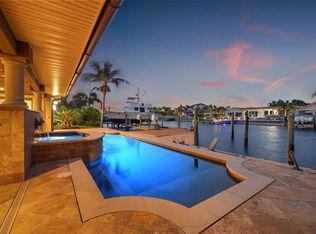 1931 Kentucky Ave NE, Saint Petersburg, FL 33703
