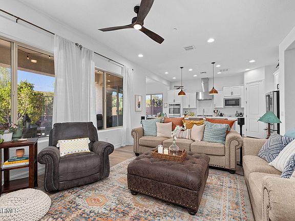 2nd image of 21138 W EDGEMONT Avenue