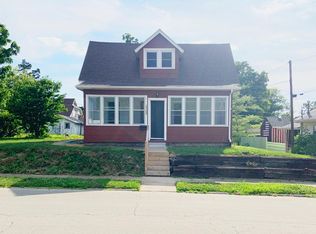 2309 S Walnut St, Yorktown, IN 47396